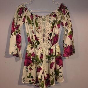 Off the shoulder floral fashion nova romper size S